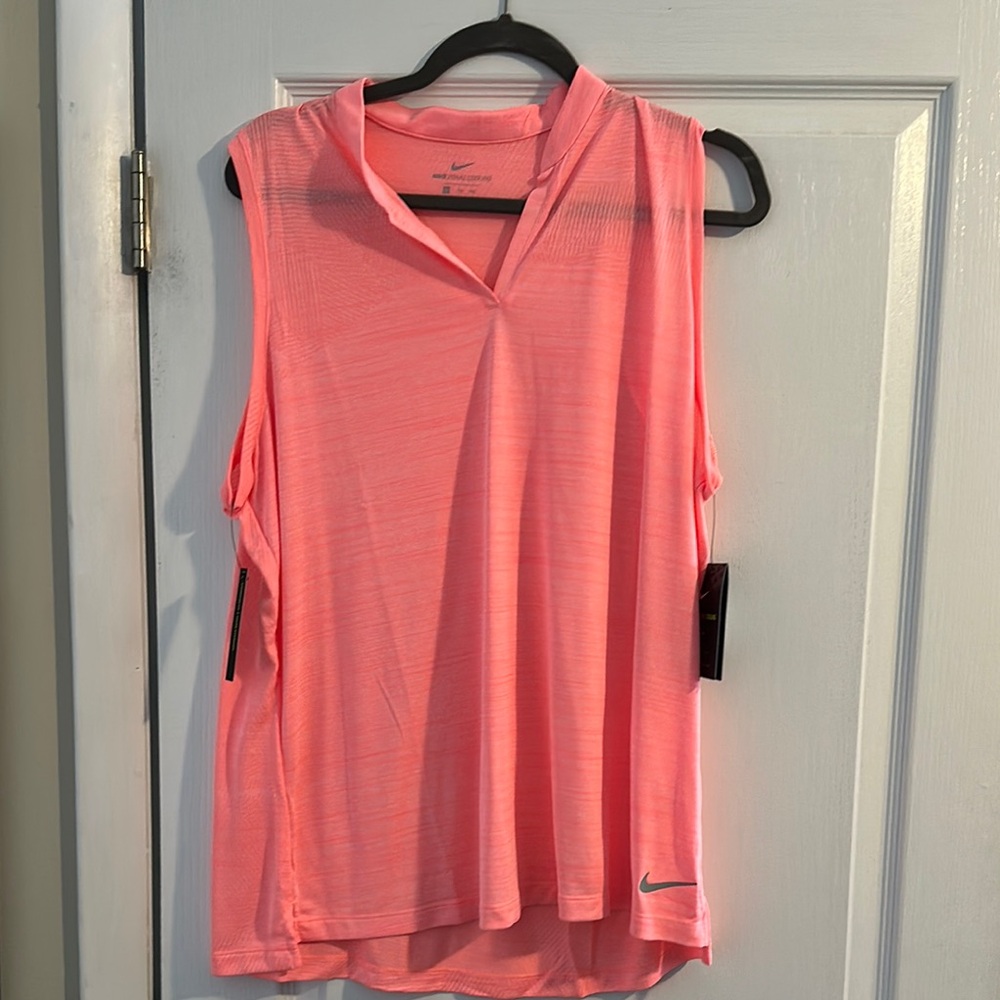 Nike Women's Pink Sleeveless Top coral perfect for golf!